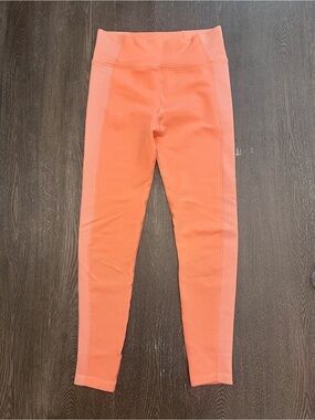OFFLINE BY AERIE PASTEL ORANGE 7/8 LEGGINGS - Size Medium SKU:123